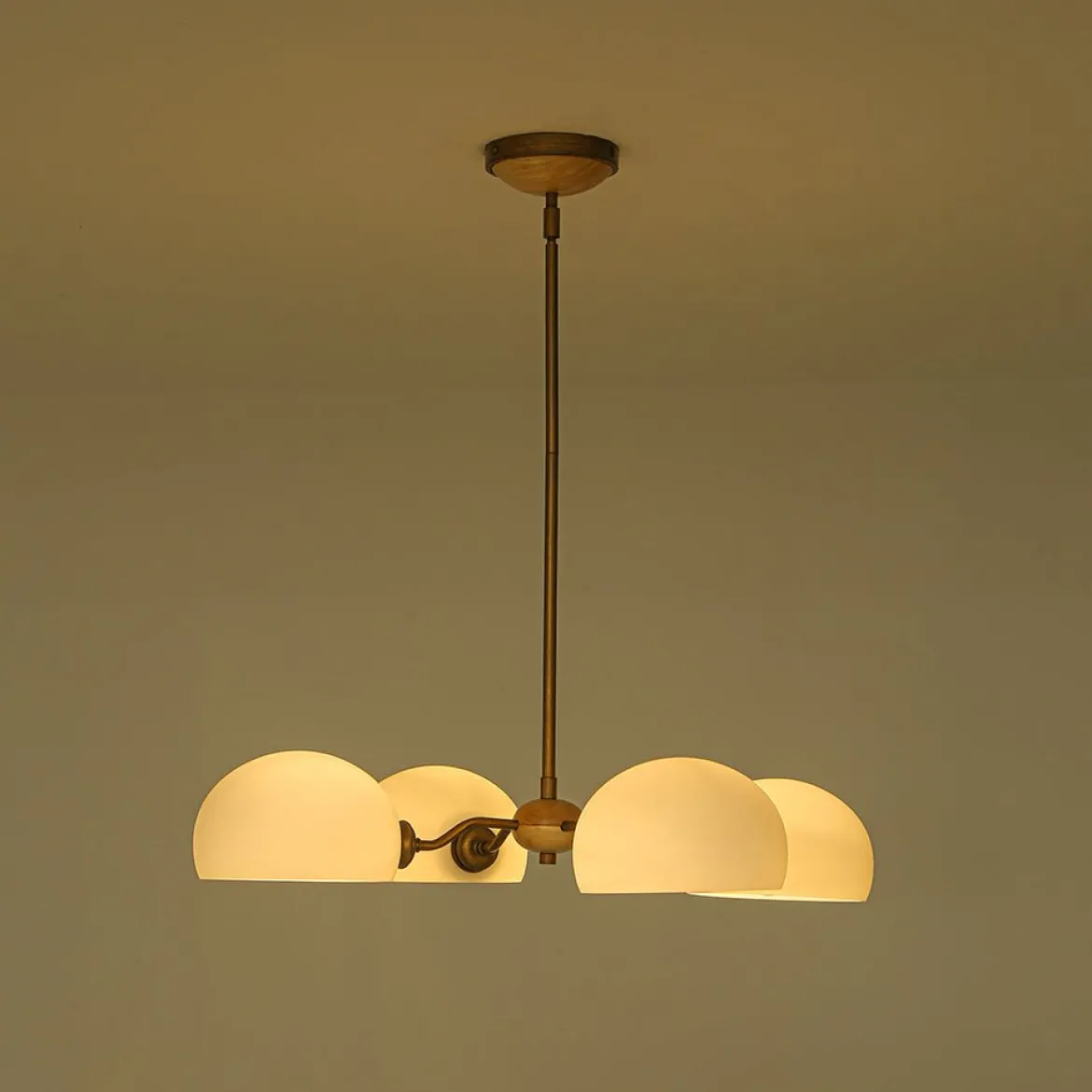 French Country 4-Light Frosted Glass Round Sputnik Chandelier