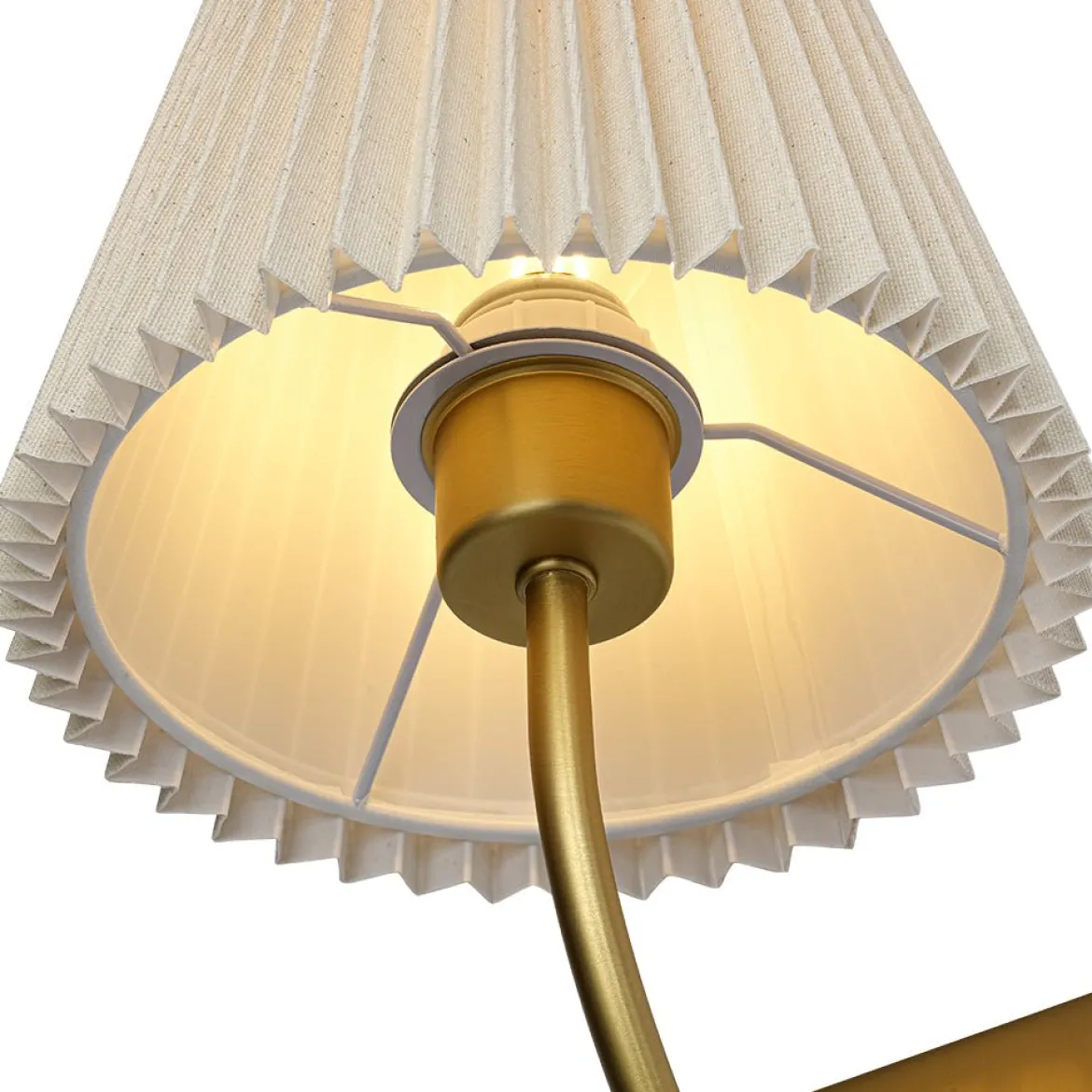 French Elegant 1-Light Pleated Fabric Wall Lamp