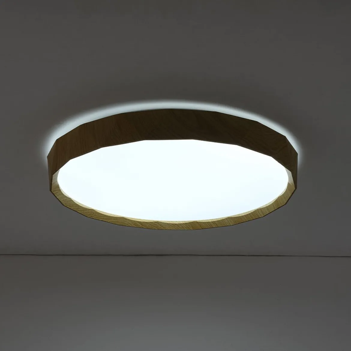 Geometric Wood Style Dimmable LED Flush Mount Light