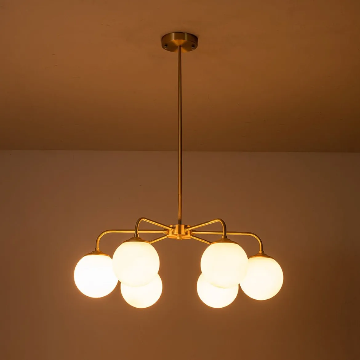 (OpenBox) Brass 6-Light Milky White Globe Round Chandelier