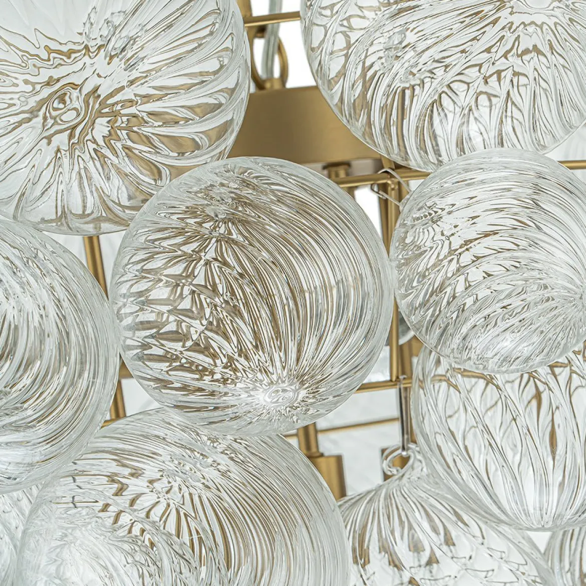 (OpenBox) Glam Brass Cluster Ribbed Glass Globe Bubble Chandelier