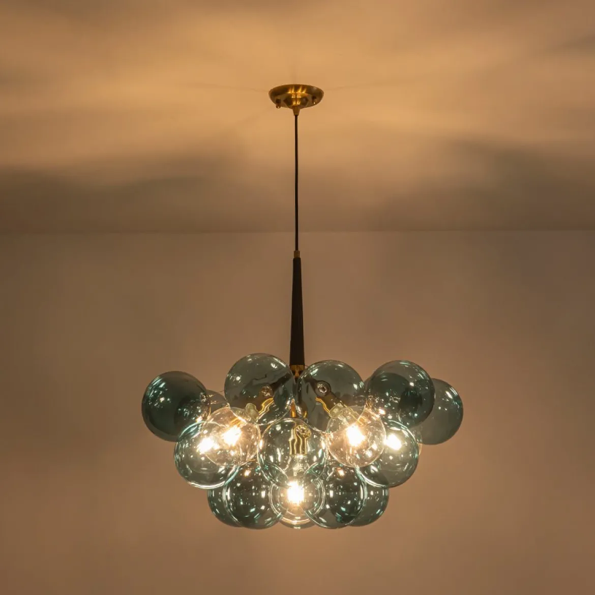 (OpenBox) Modern Cluster Blue Glass Globe Bubble Chandelier