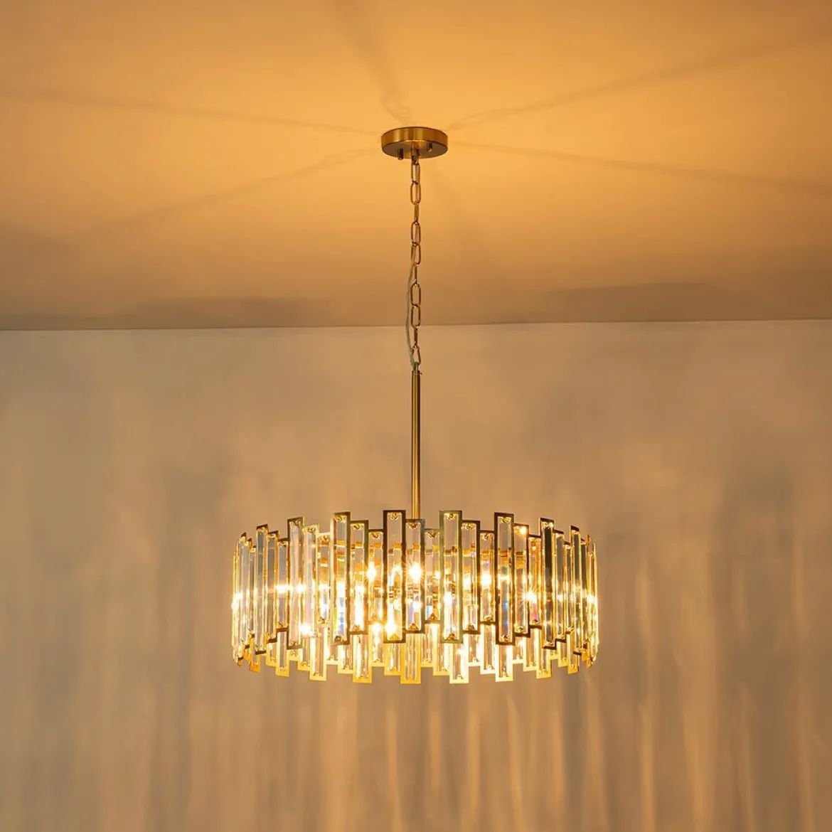 (OpenBox) Modern Glam Brass 6-Light Crystal Drum Cage Chandelier