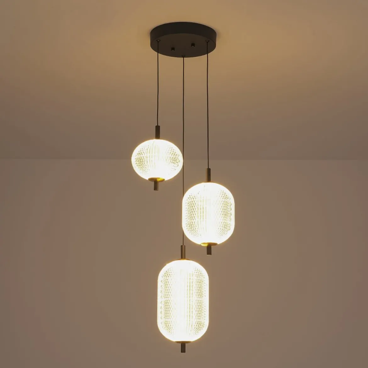 (OpenBox) Prismatic Glass Dimmable LED 3-Light Cluster Round Pendant