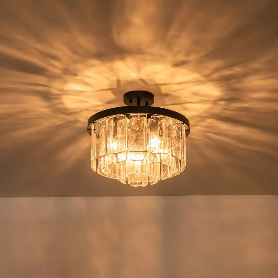 (OpenBox) Tiered Hammered Water Glass Round Semi Flush Mount